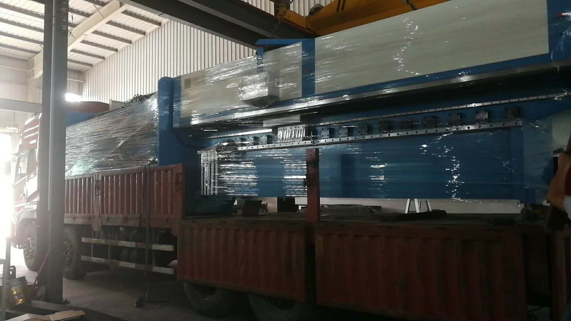 國輝一折一刨出機(jī)客戶